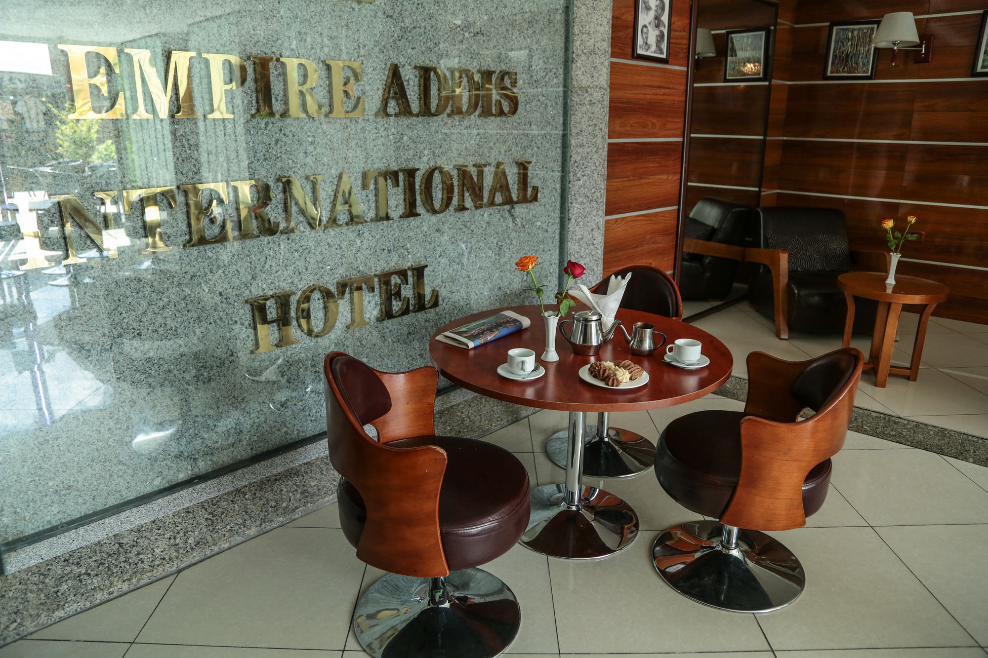 Empire Addis International Hotel Екстер'єр фото